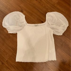 White poof sleeve top